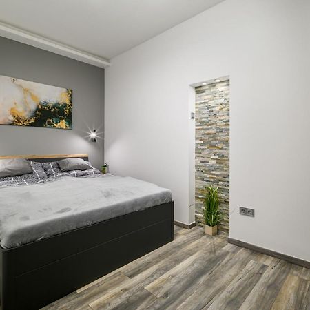 Golden Cage Premium Central Apartment Будапеща Екстериор снимка